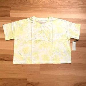 Calvin Klein cropped Performance tee shirt size XL